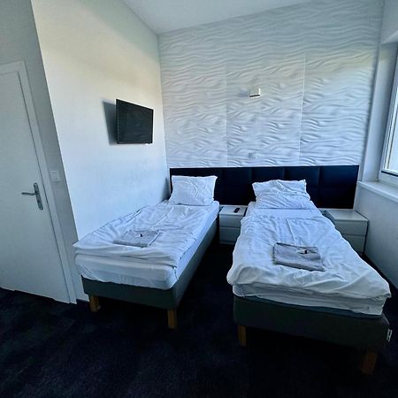 Hotel Lesny Korne Esterno foto